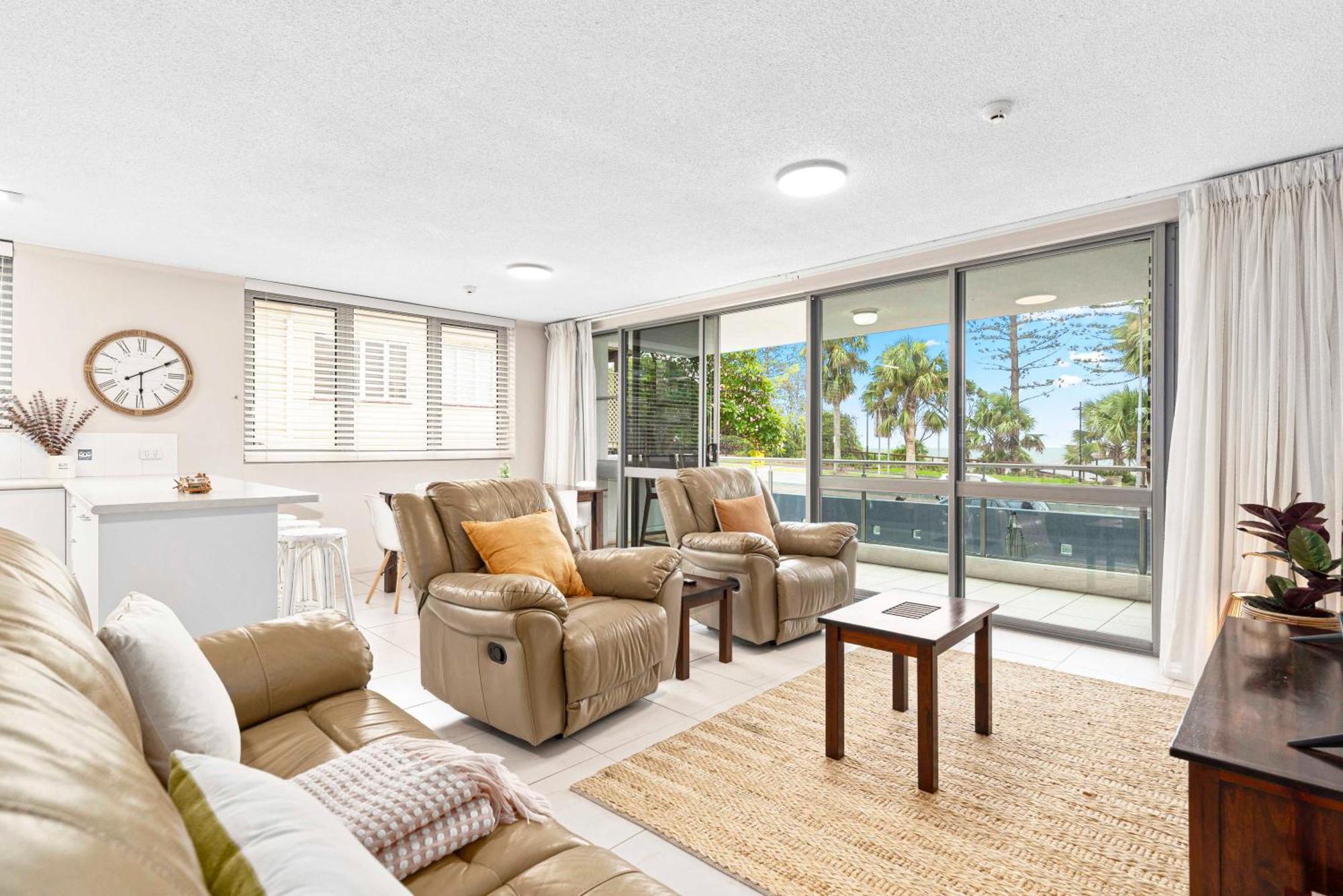 Northwind Beachfront Apartments Мулулаба Екстер'єр фото