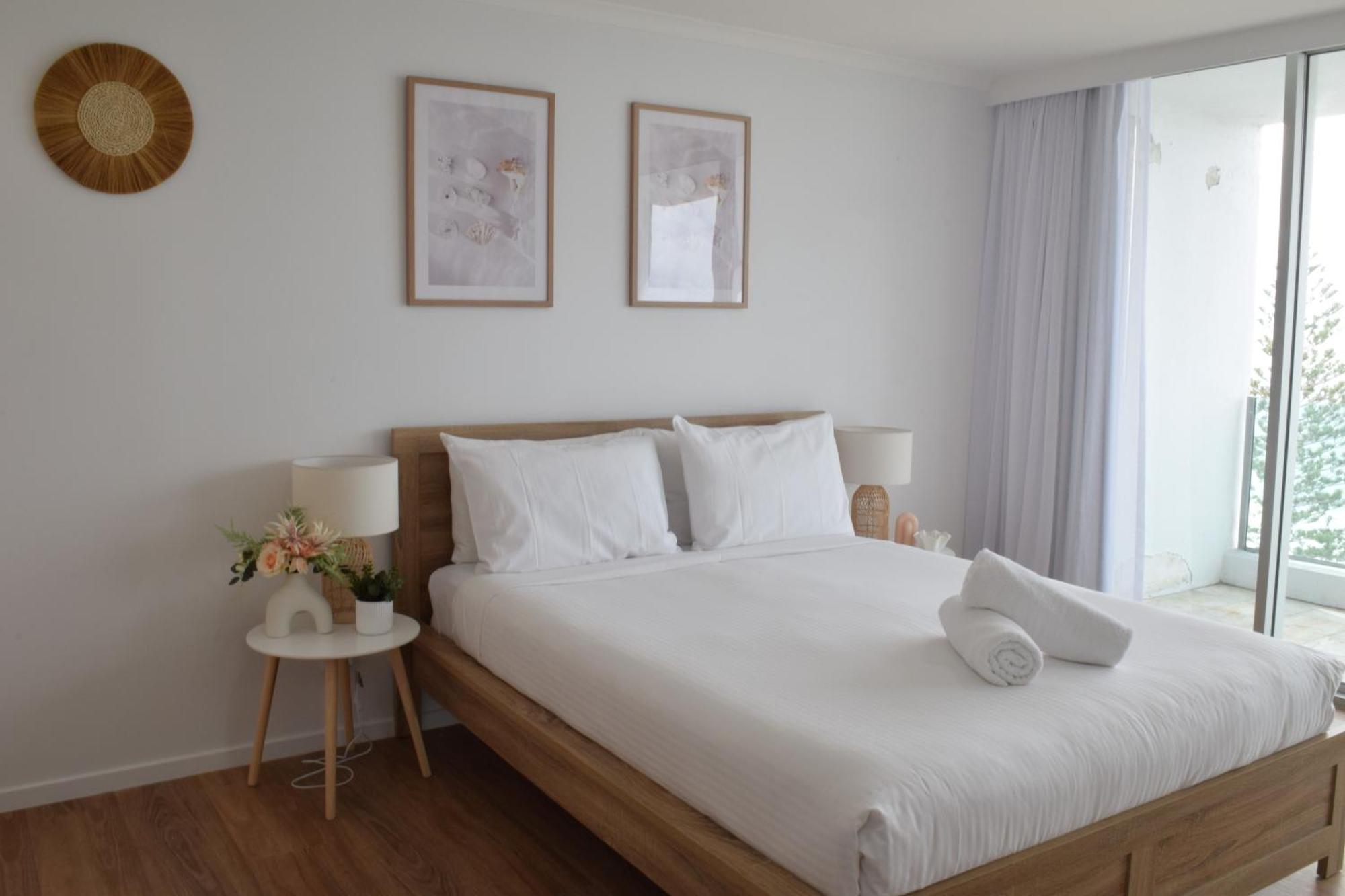 Northwind Beachfront Apartments Мулулаба Екстер'єр фото