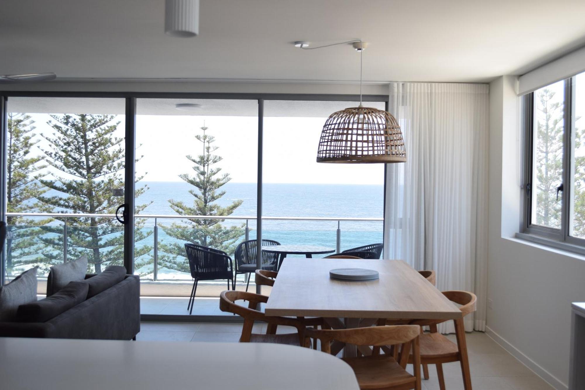 Northwind Beachfront Apartments Мулулаба Екстер'єр фото
